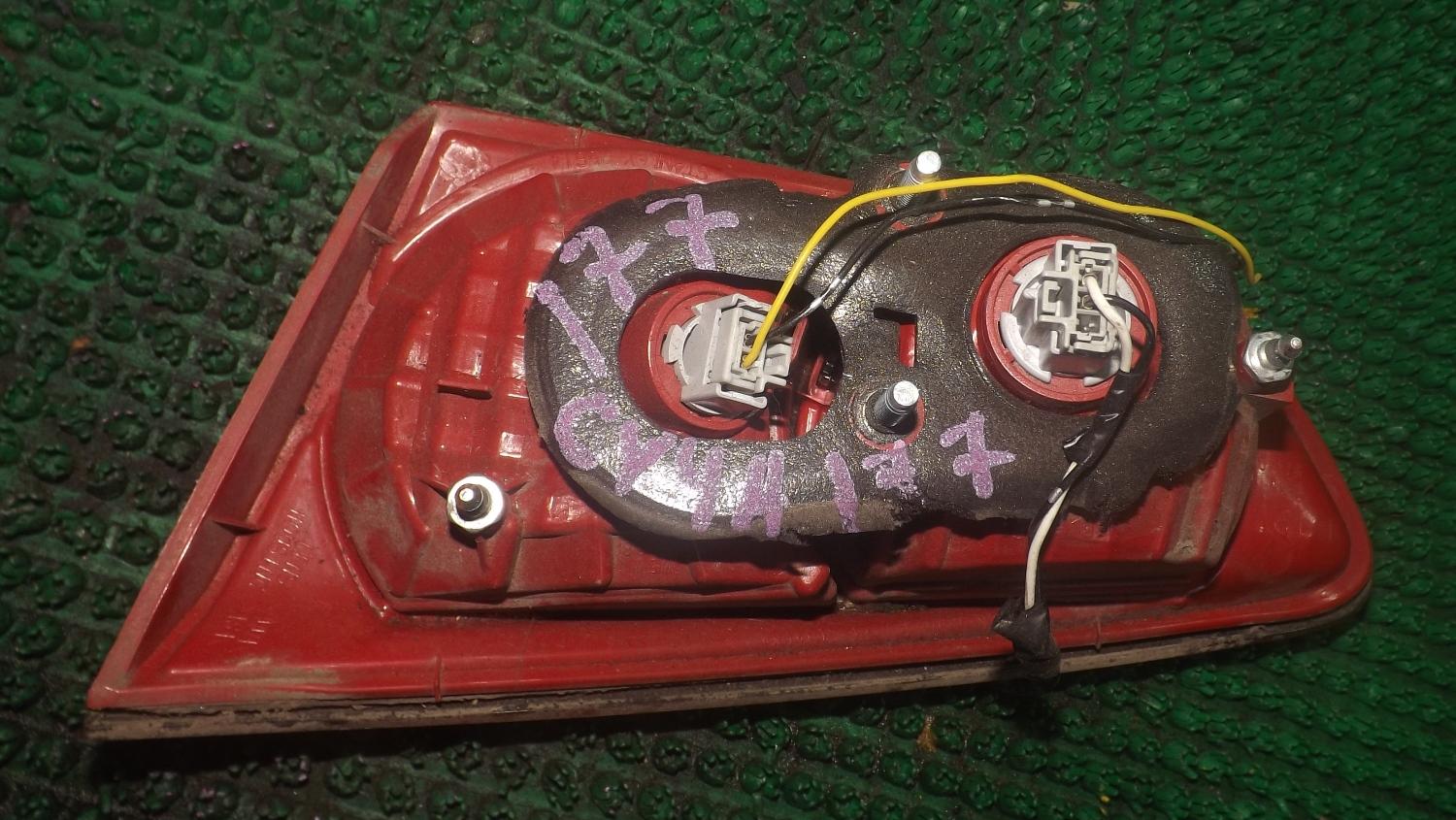 Стоп-вставка левая задняя MITSUBISHI GALANT FORTIS CY4A P5614 2 ракурс