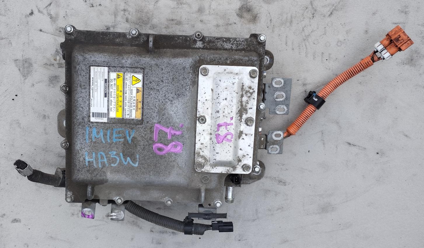 Инвертор MITSUBISHI I-MIEV HA3W Y4F1 9499A170 1 ракурс