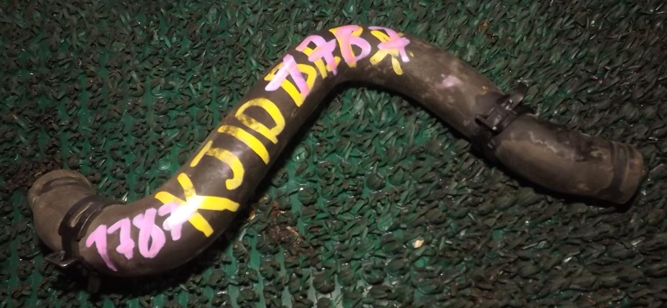 Патрубок системы охлаждения NISSAN DUALIS KJ10 MR20DE 92400-JD200 1 ракурс