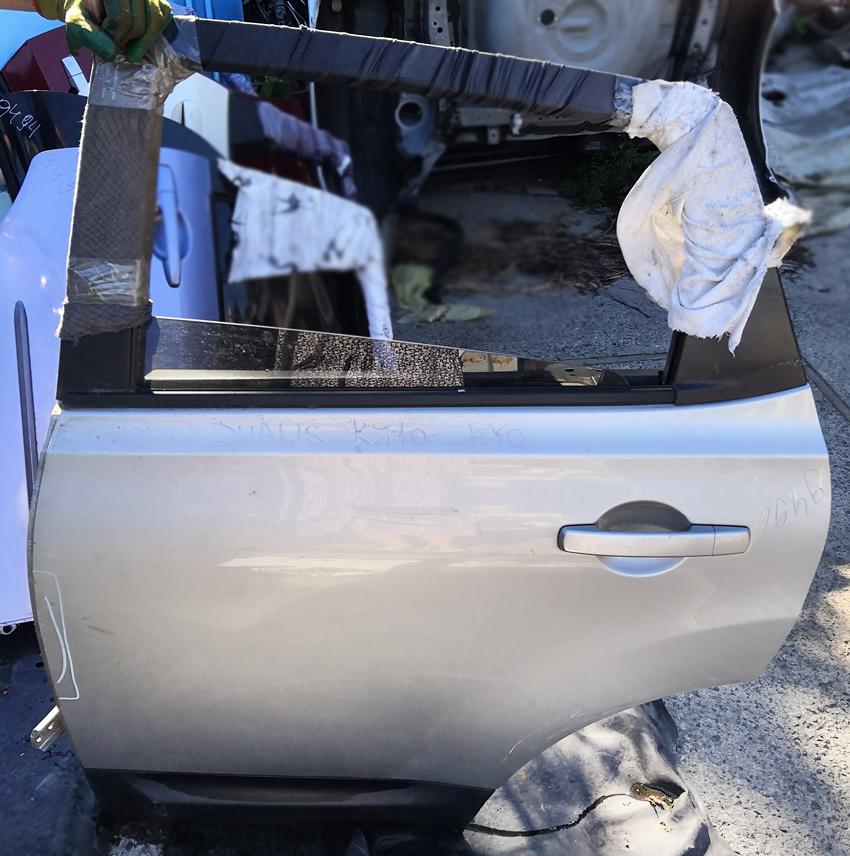 Замок двери левый задний NISSAN DUALIS KJ10 82501-JD020 1 ракурс