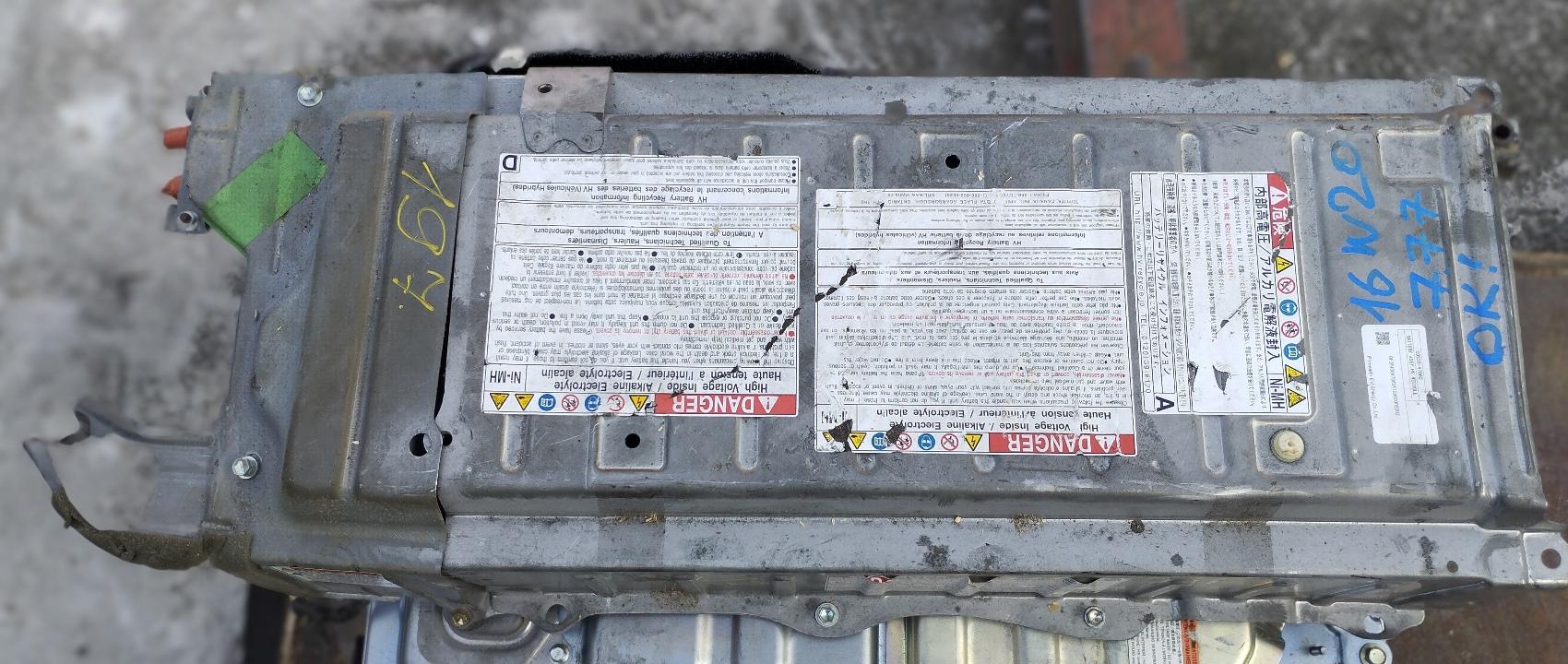 Батарея гибридной установки  TOYOTA PRIUS NHW20 1NZ-FXE ,G9520-47060 1 ракурс