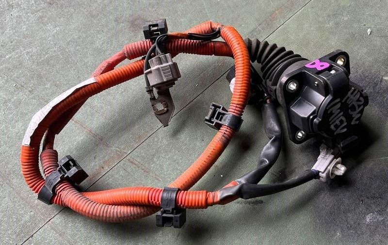 Зарядное устройство MITSUBISHI I-MIEV HA3W Y4F1 9482A067 1 ракурс Зарядное устройство MITSUBISHI I-MIEV HA3W Y4F1 9482A067 1 ракурс