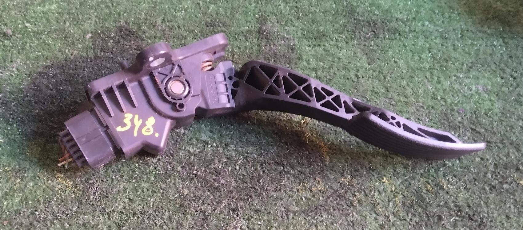 Педаль подачи топлива MITSUBISHI I-MIEV HA3W 1600A094 1 ракурс