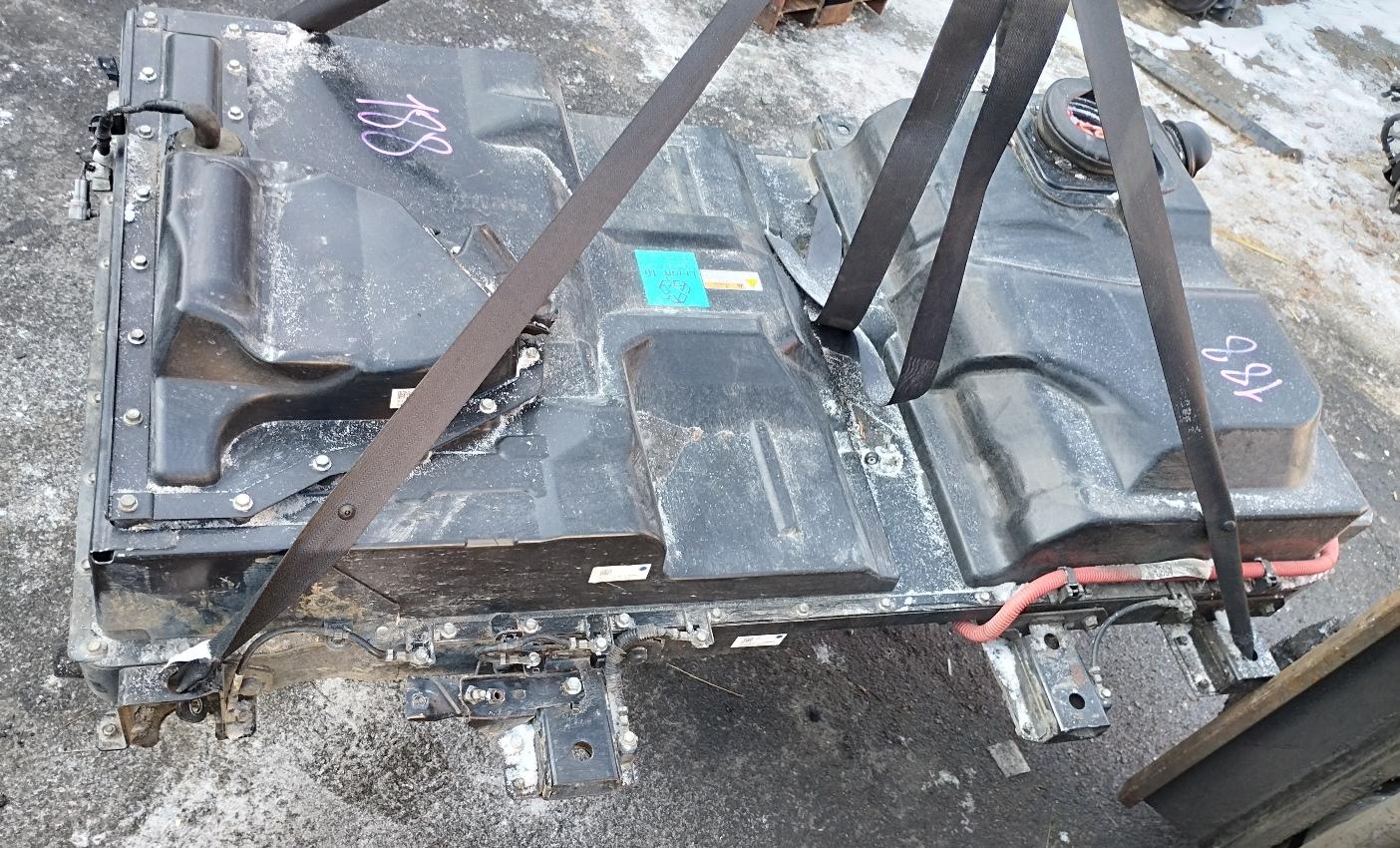 Батарея гибридной установки MITSUBISHI I-MIEV HA3W Y4F1 3 ракурс