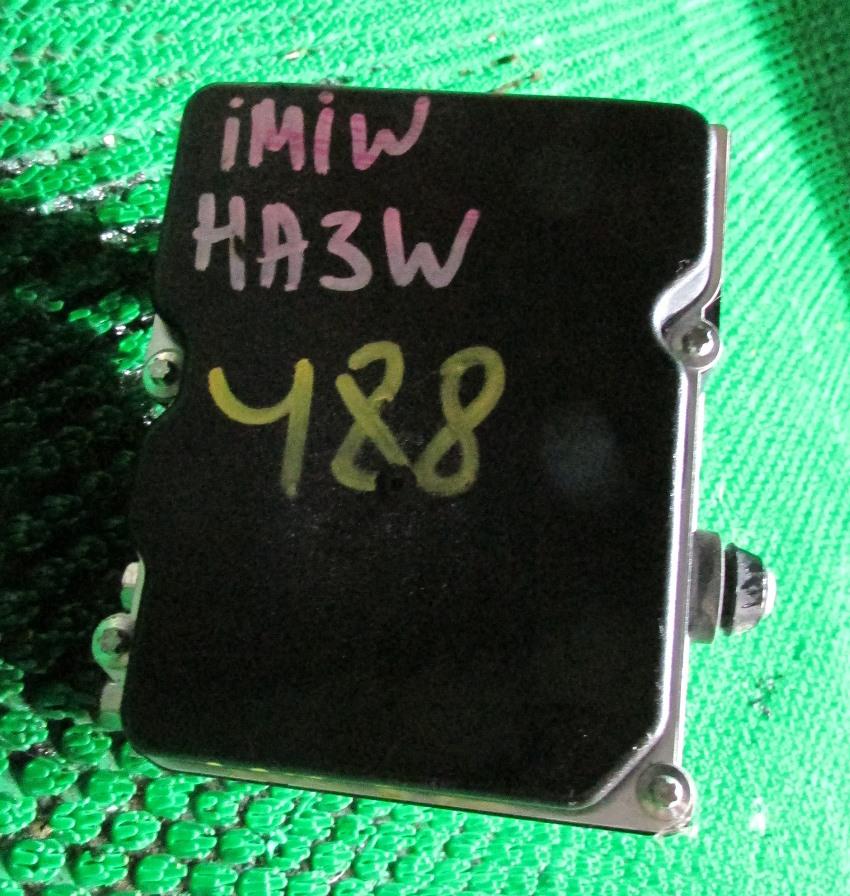 Блок abs MITSUBISHI I-MIEV HA3W Y4F1 4670A700 1 ракурс