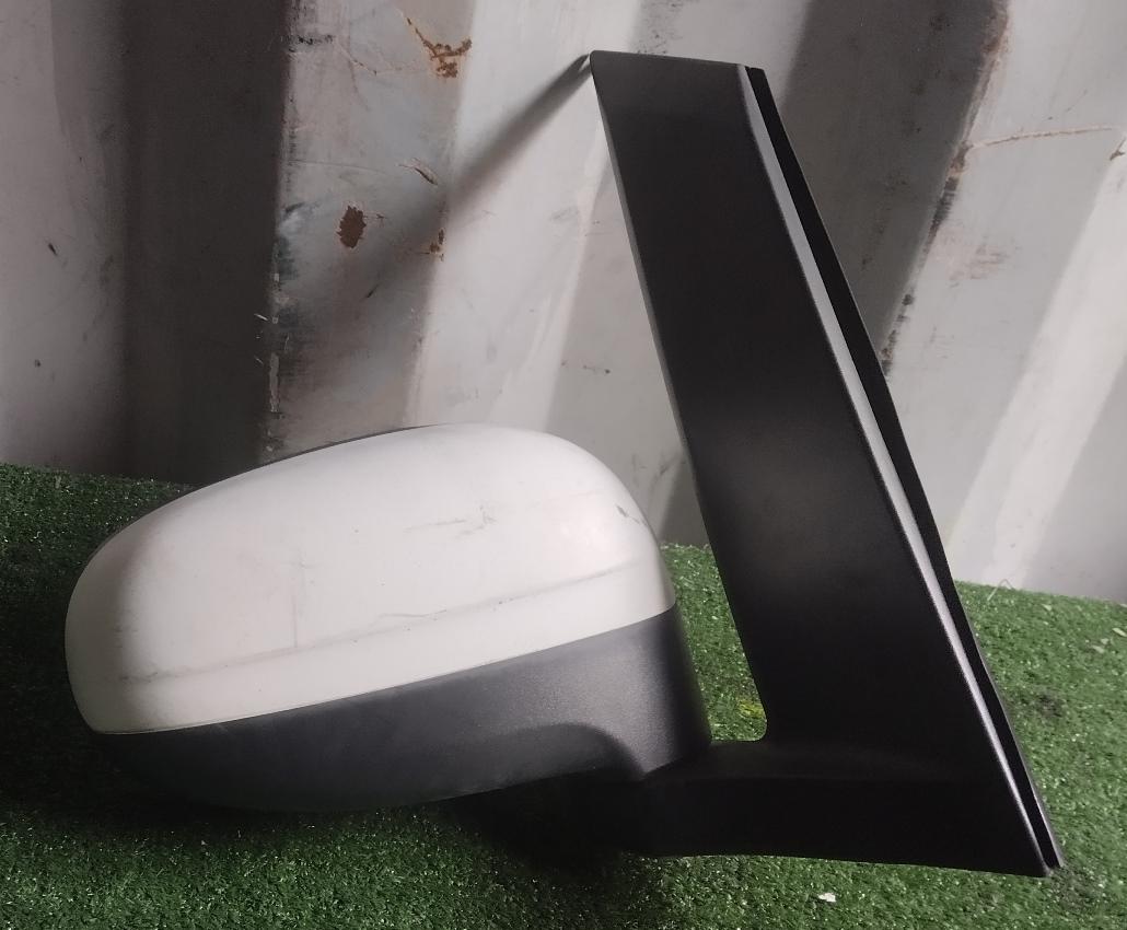 Зеркало правое MITSUBISHI I-MIEV HA3W 7632A-602WB 1 ракурс