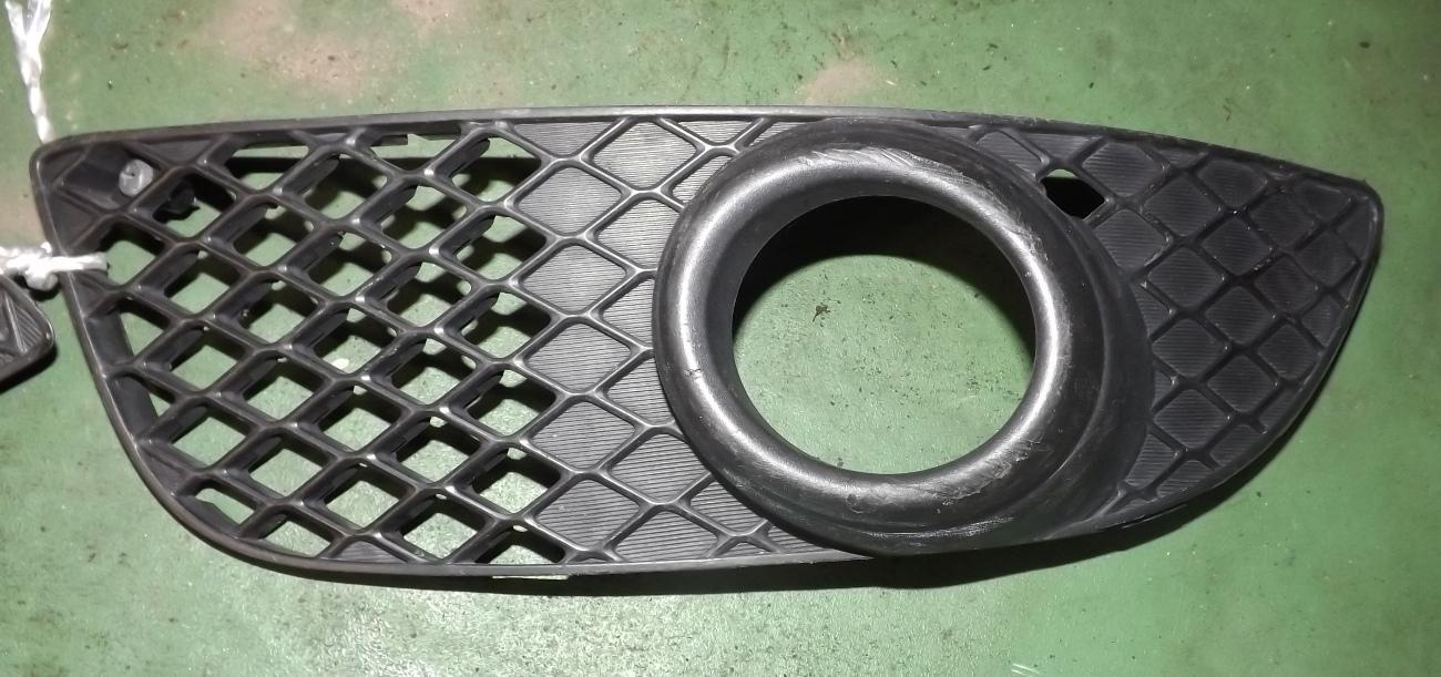 Заглушка бампера левая MITSUBISHI GALANT FORTIS CY3A 8321A089 1 ракурс