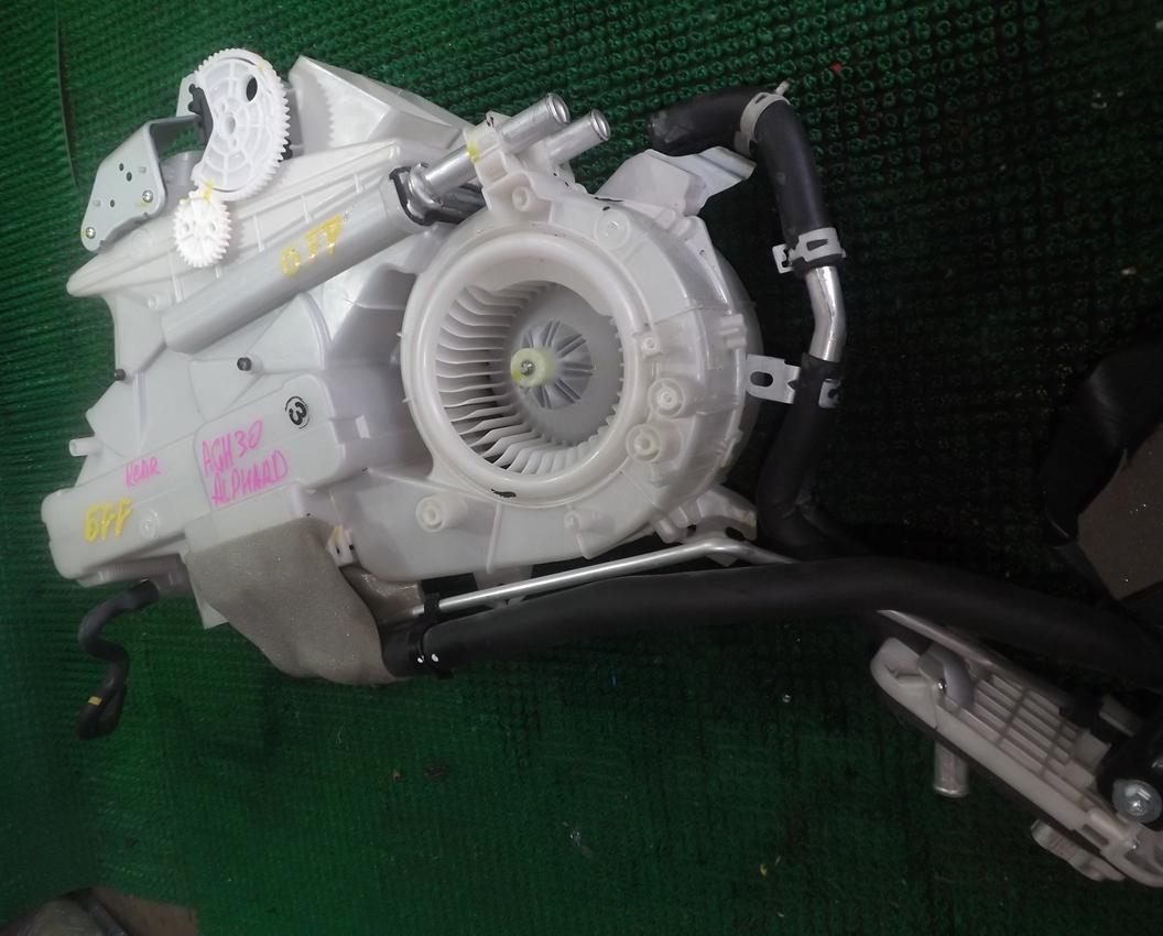 Печка салона задняя  TOYOTA ALPHARD AGH30 ,87030-58100 1 ракурс