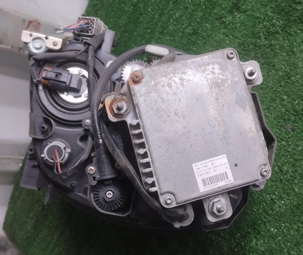 Фара правая MITSUBISHI I-MIEV HA3W P9234 3 ракурс