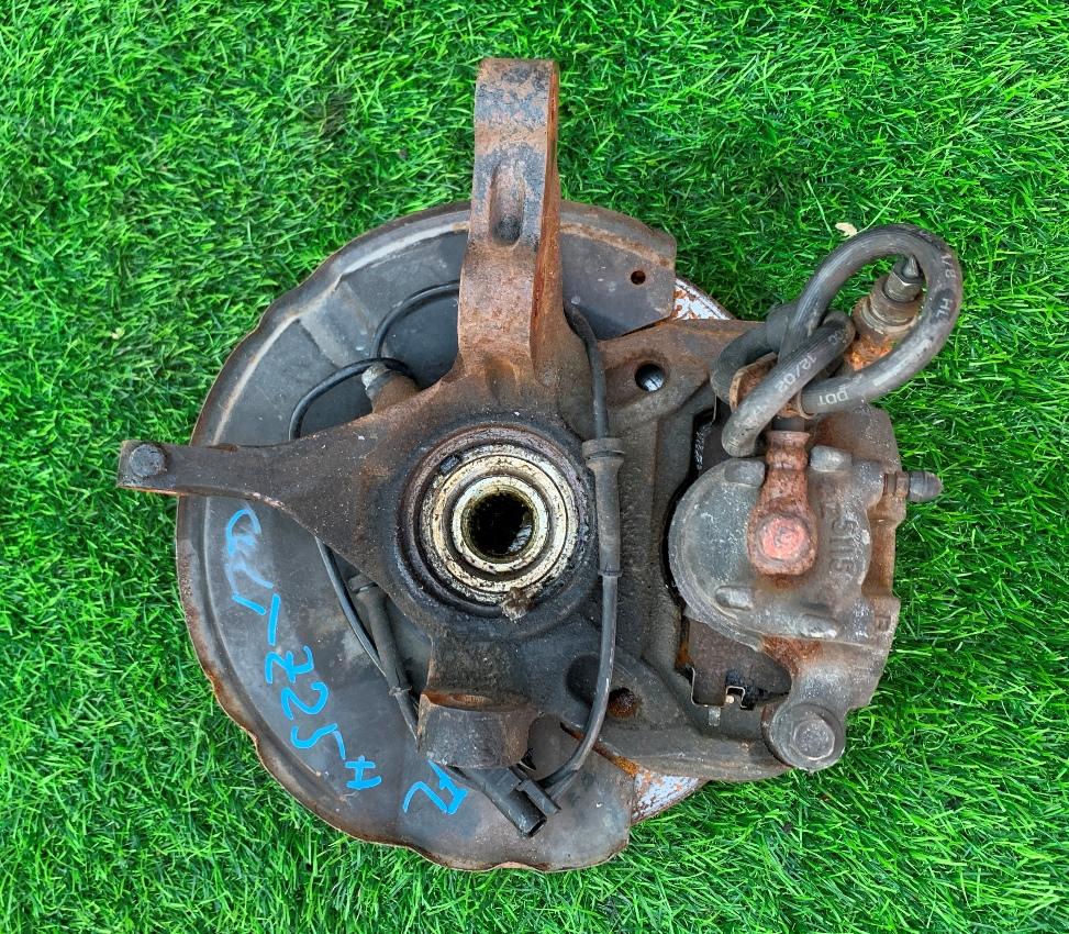 Ступица левая передняя MITSUBISHI COLT Z25A MR594077 4 ракурс