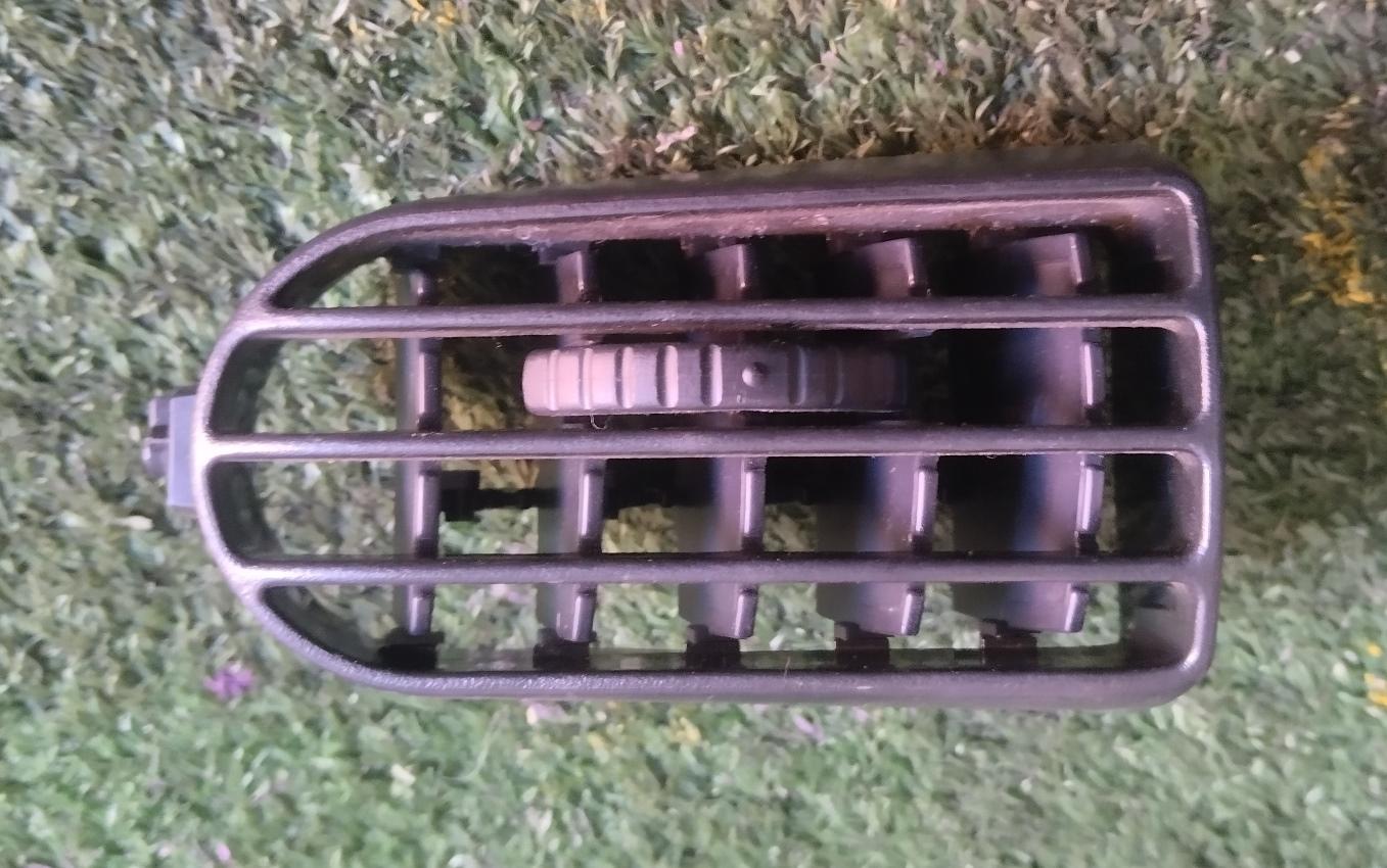 Дуйки правые MITSUBISHI I-MIEV HA3W 8030A029HA 1 ракурс