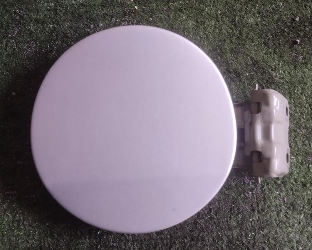 Лючок бензобака левый MITSUBISHI I-MIEV HA3W 1 ракурс