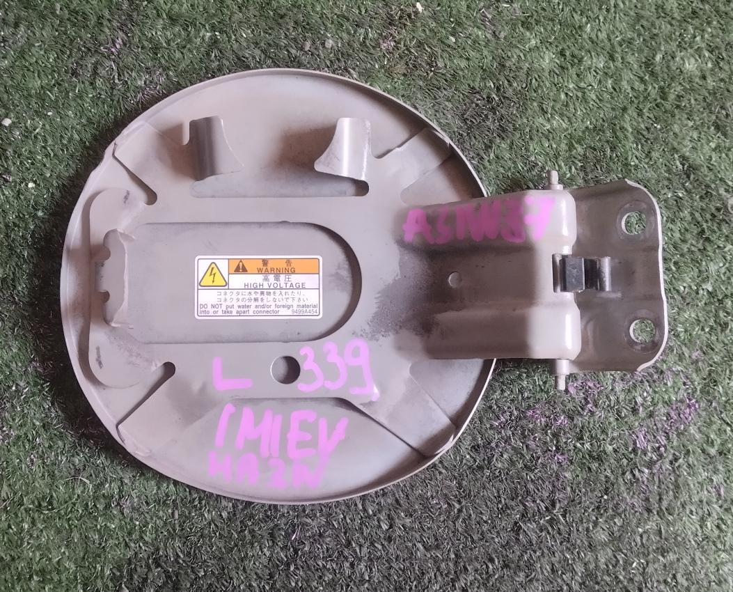 Лючок бензобака левый MITSUBISHI I-MIEV HA3W 2 ракурс