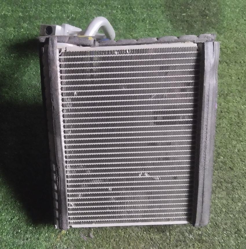 Испаритель кондиционера MITSUBISHI I-MIEV HA3W 447500-2370 3 ракурс