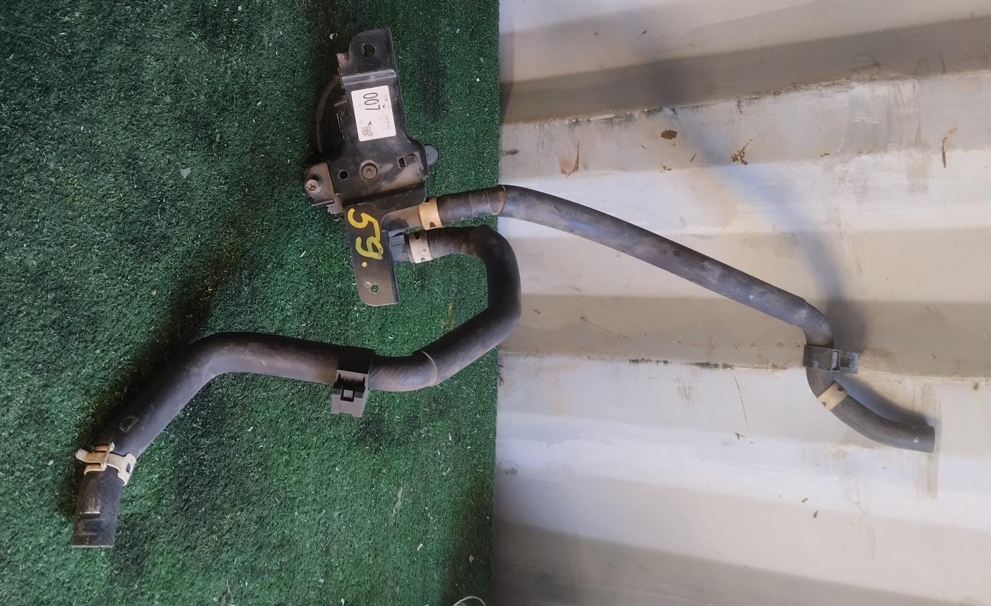 Помпа печки MITSUBISHI I-MIEV HA3W Y4F1 064100-1220 2 ракурс