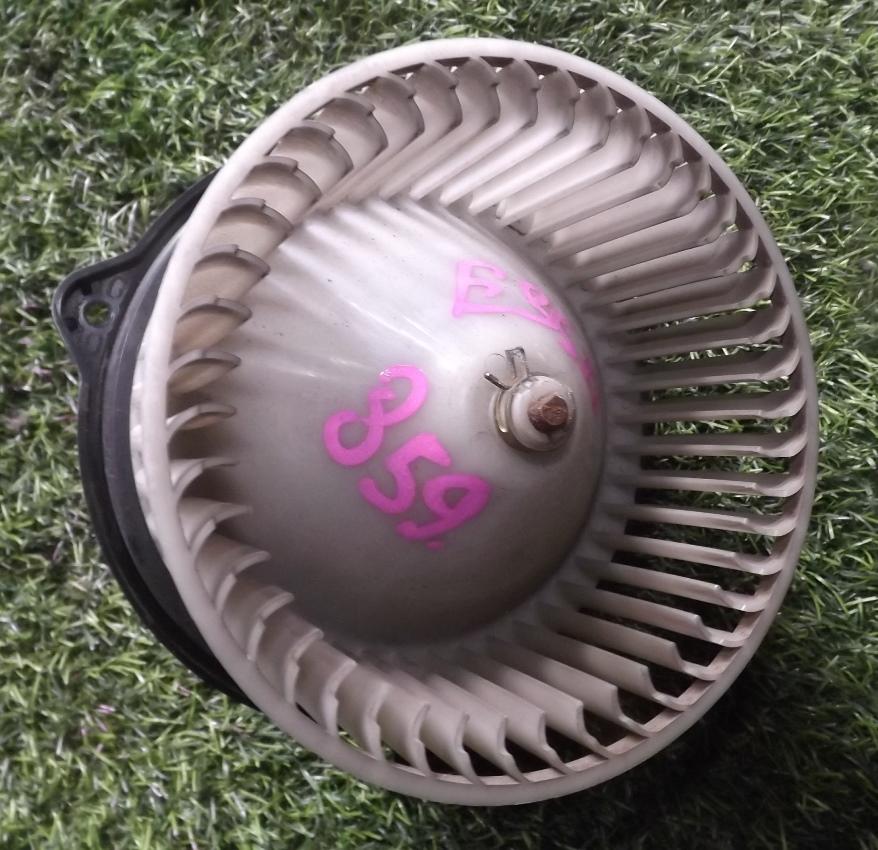 Мотор печки MITSUBISHI GALANT E35A MB657838 2 ракурс