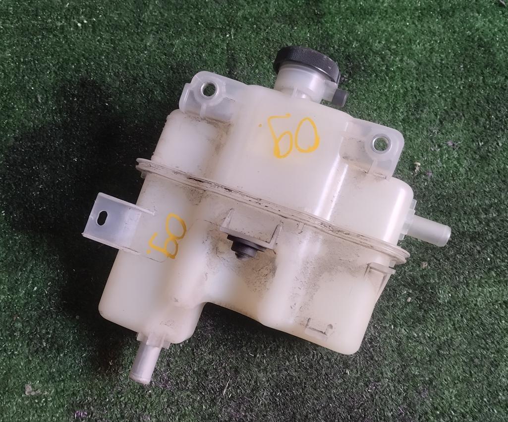 Бачок расширительный MITSUBISHI I-MIEV HA3W Y4F1 1375A162 2 ракурс