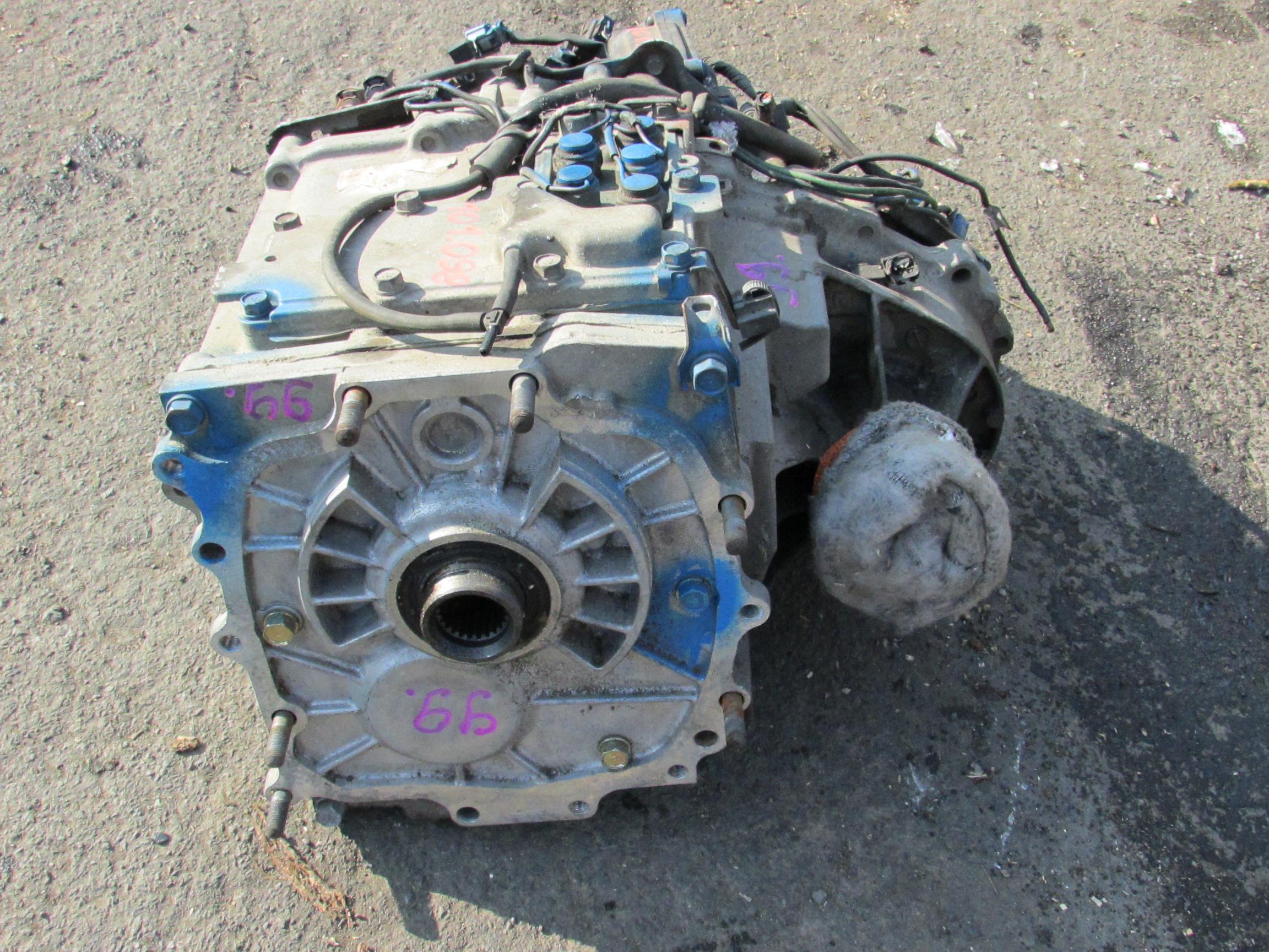 Раздатка MITSUBISHI PAJERO V68W 4M41T V5A51 5 ракурс Раздатка MITSUBISHI PAJERO V68W 4M41T V5A51 5 ракурс