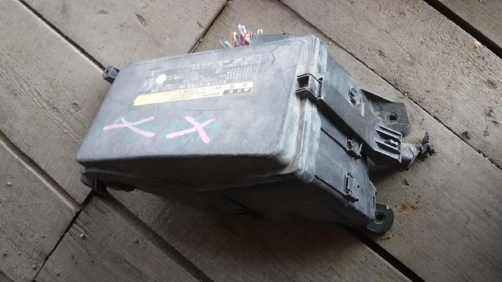 Блок предохранителей  TOYOTA MARK X GRX121 3GR-FSE ,- ,- 1 ракурс
