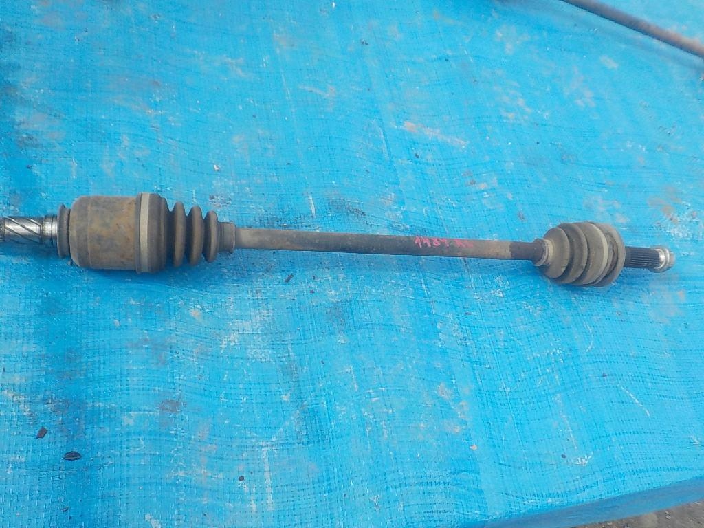 Привод левый задний  SUBARU LEVORG VM4 FB16 ,- ,- 1 ракурс