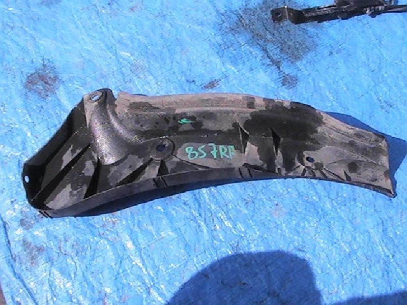 Подкрылок правый задний  TOYOTA NOAH VOXY ZRR75G 3ZR-FE ,4WD ,- 1 ракурс