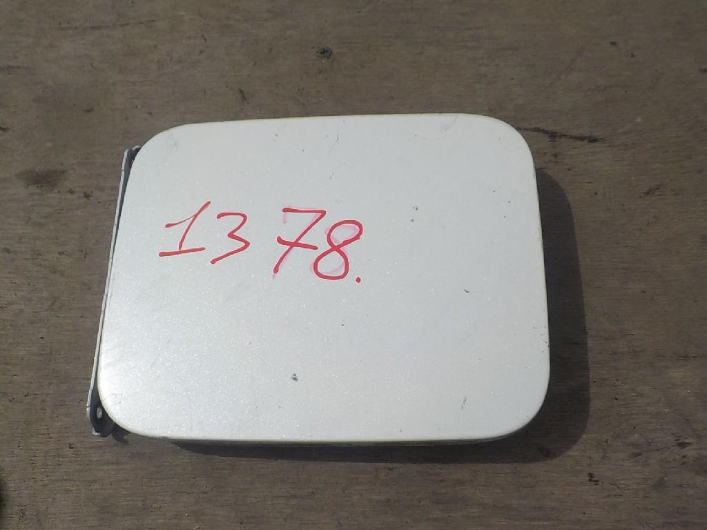 Лючок бензобака NISSAN ELGRAND NE51 VQ35-DE - 1 ракурс