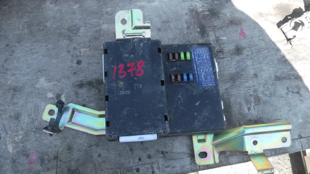 Электронный блок NISSAN ELGRAND NE51 VQ35-DE 284B0-WL112 1 ракурс