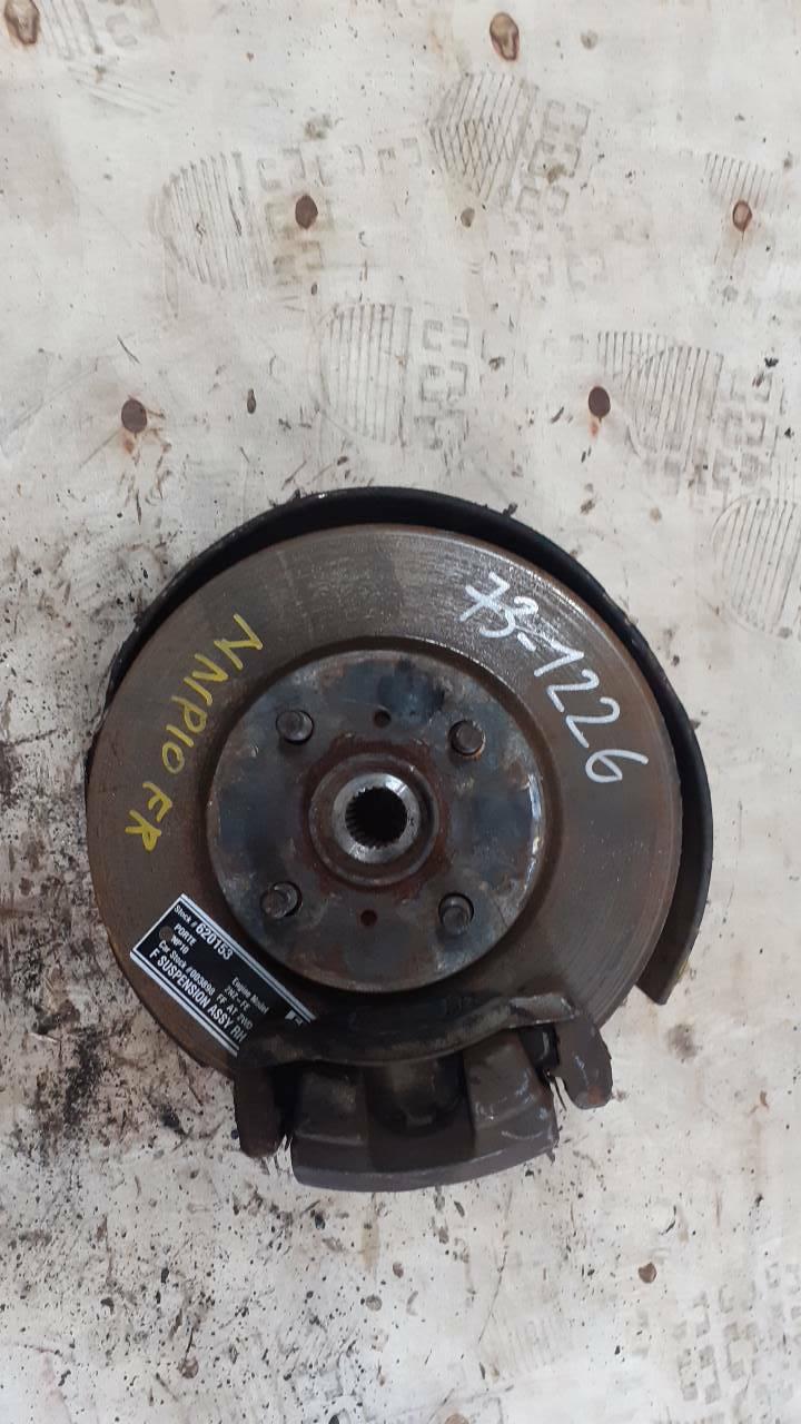 Ступица правая передняя TOYOTA PORTE NNP10 2NZFE 1 ракурс Ступица правая передняя TOYOTA PORTE NNP10 2NZFE 1 ракурс