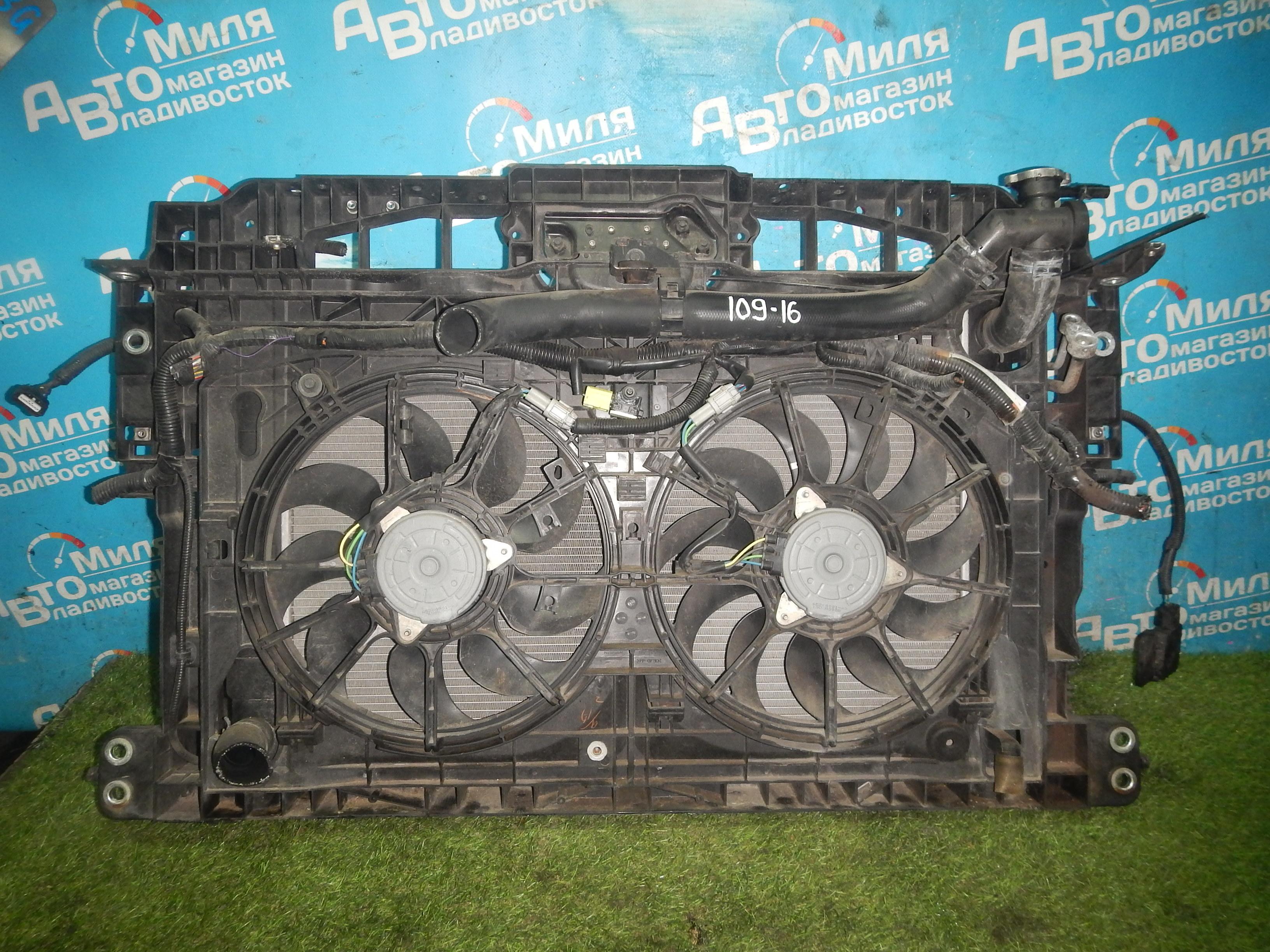 Радиатор основной NISSAN ELGRAND TE52 <> 2 ракурс