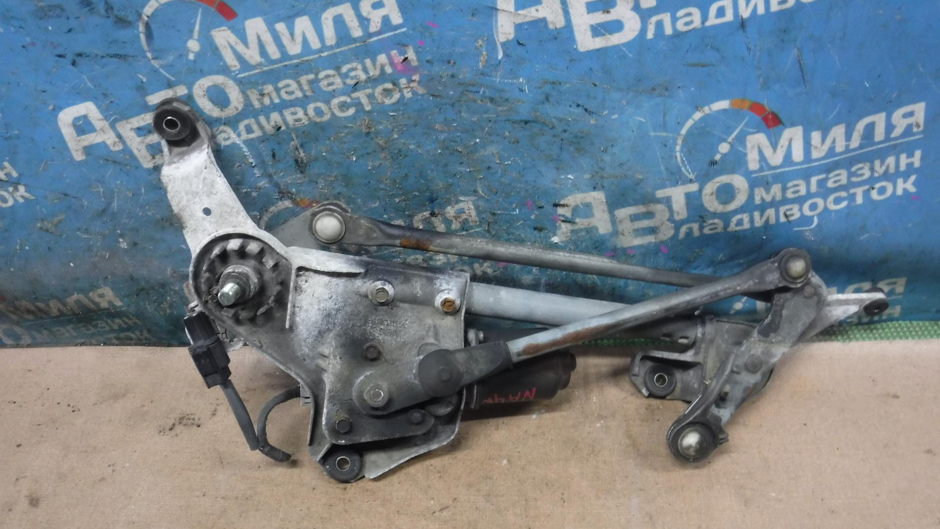 Мотор дворников MITSUBISHI GRANDIS NA4W <> 2 ракурс