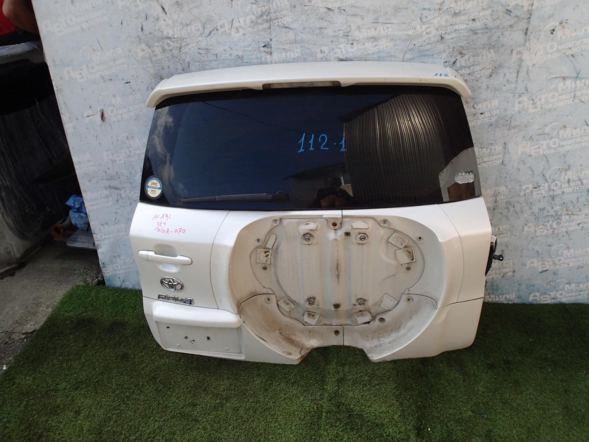 Дверь задняя  TOYOTA RAV4 ACA31W, ACA36W ,COLOR-070 1 ракурс
