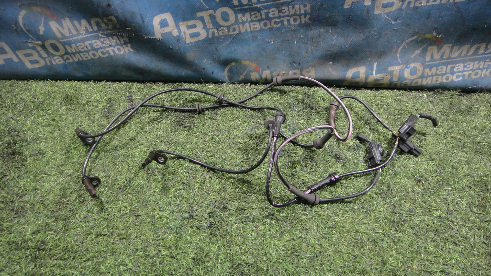 Датчик abs левый передний NISSAN ELGRAND TE52 QR25DE 1 ракурс