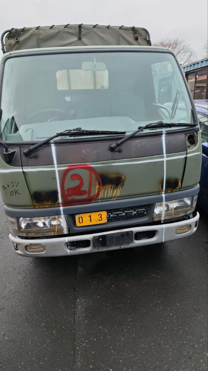 Ступица левая передняя для MITSUBISHI CANTER FE50EB 4D33, 2WD 5 ракурс Ступица левая передняя для MITSUBISHI CANTER FE50EB 4D33, 2WD 5 ракурс