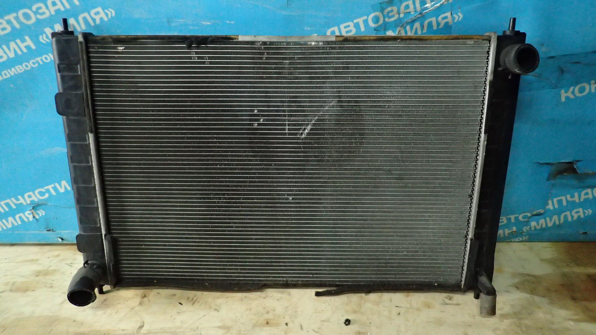 Радиатор основной NISSAN ELGRAND TE52, PE52, PNE52, TNE52 QR25DE A/T 3 ракурс