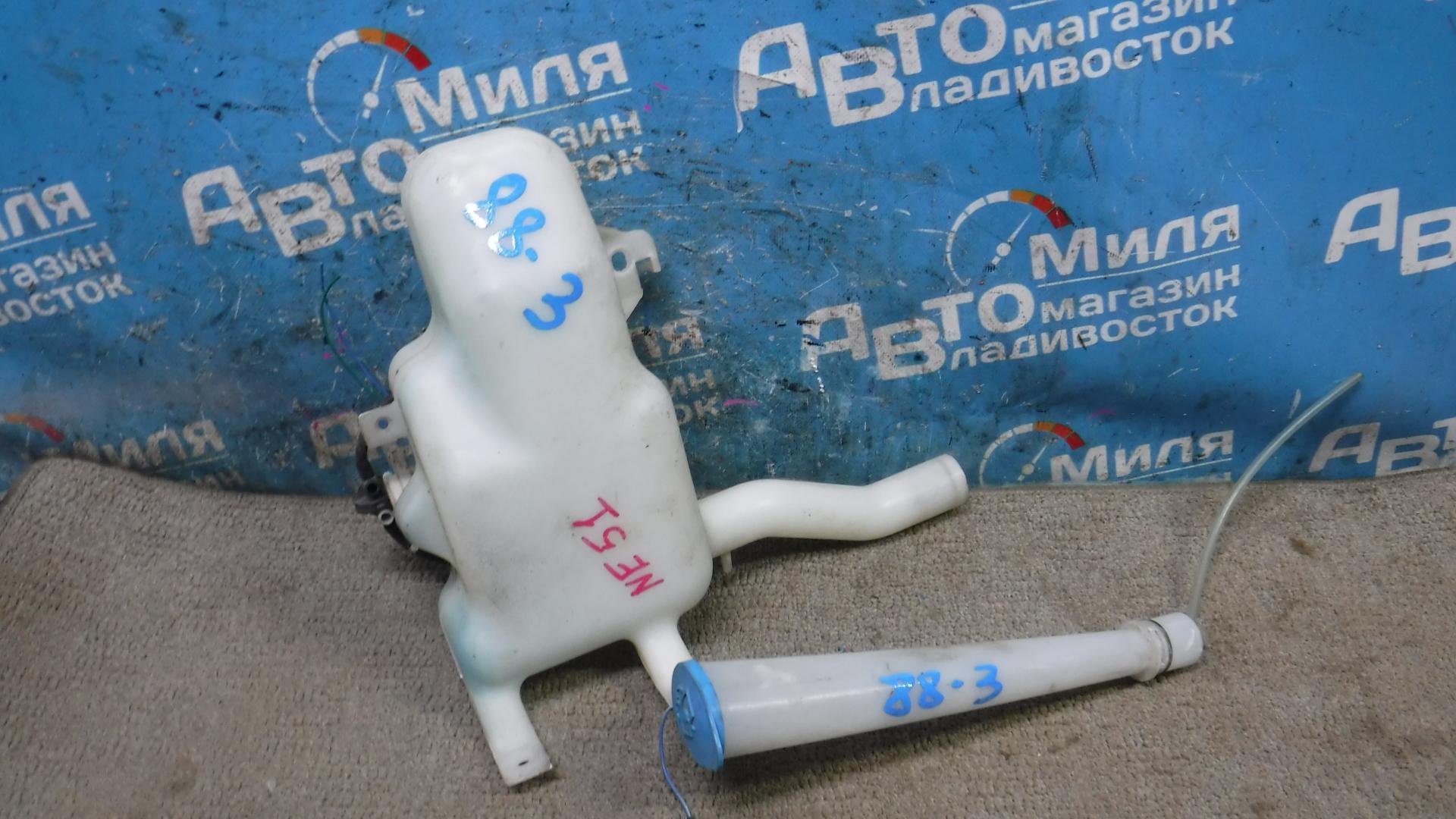 Бачок стеклоомывателя NISSAN ELGRAND E51 <> 1 ракурс