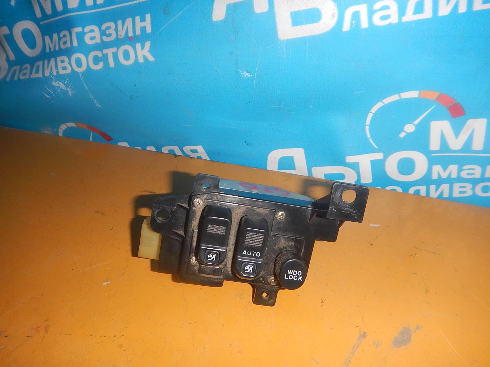 Блок управления стеклами правый передний MITSUBISHI GTO Z15A, Z16A 1 ракурс