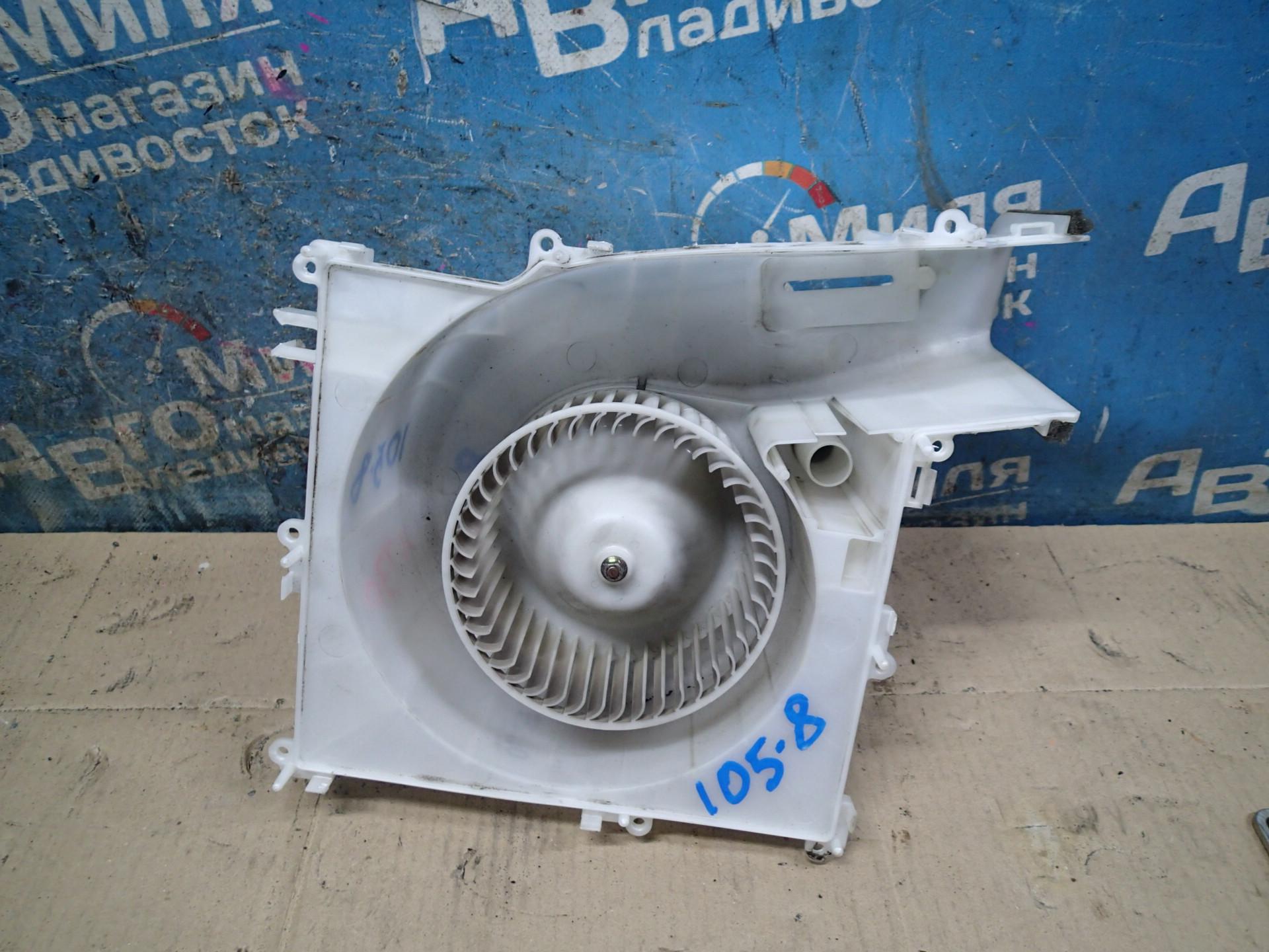 Мотор печки NISSAN X-TRAIL NT30, T30 1 ракурс Мотор печки NISSAN X-TRAIL NT30, T30 1 ракурс
