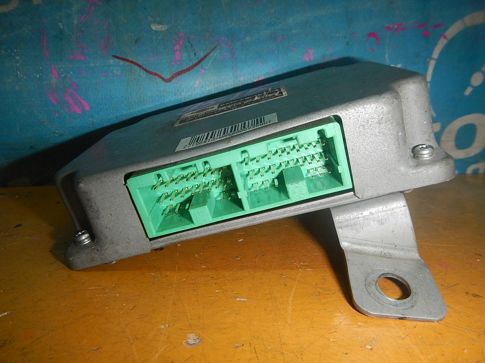 Блок управления акпп NISSAN ELGRAND MNE51 VQ25DE 33084WL700 4 ракурс