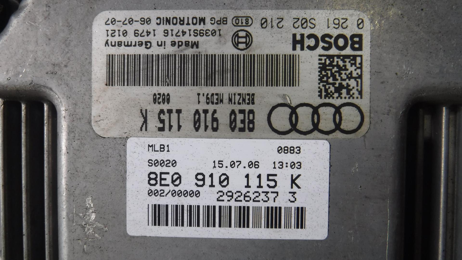 Блок efi AUDI A4 8E BWE 8E0910115K 3 ракурс