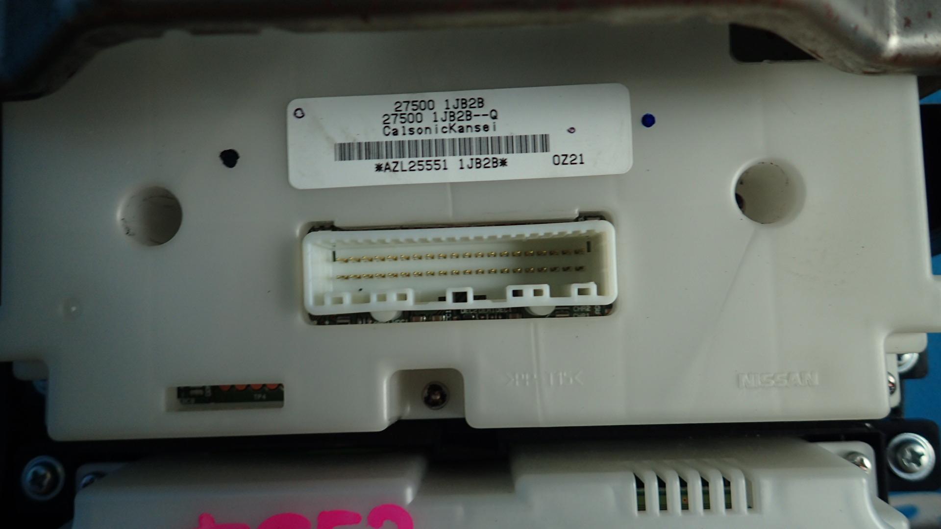 Блок управления климат-контролем NISSAN ELGRAND TE52, PE52, PNE52, TNE52 4 ракурс