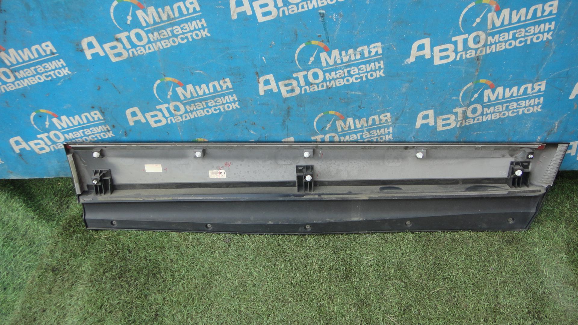 Накладка на дверь левая передняя NISSAN ELGRAND PNE52 <> COLOR QAE 4 ракурс