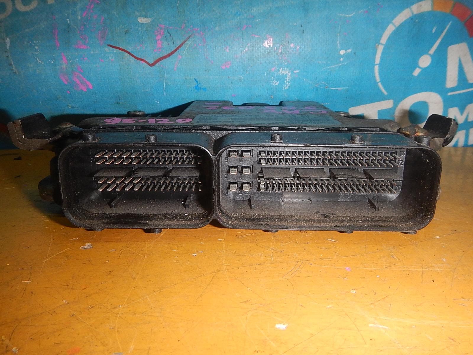 Блок efi AUDI A3 8PA CAXC 03C906016AN 3 ракурс