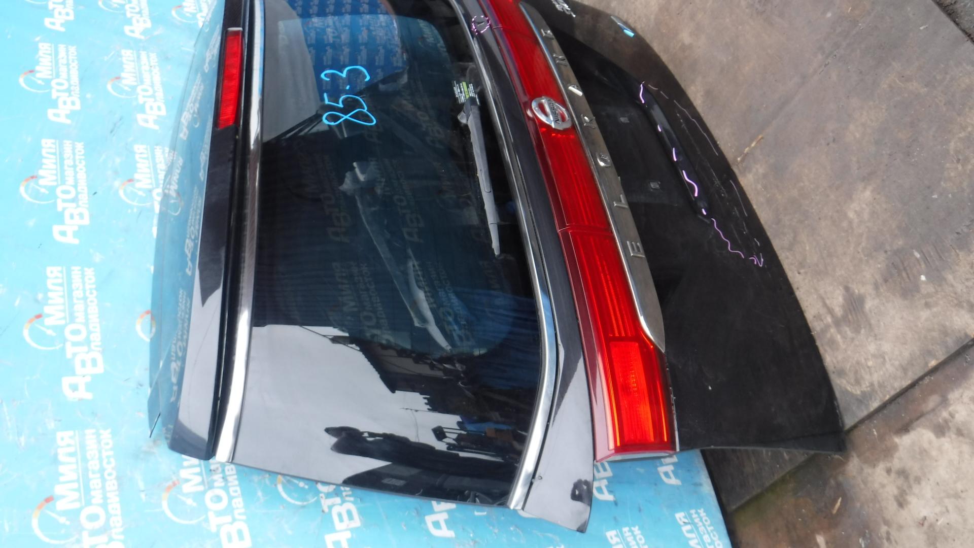 Дверь задняя NISSAN ELGRAND PE52 <> 2 ракурс