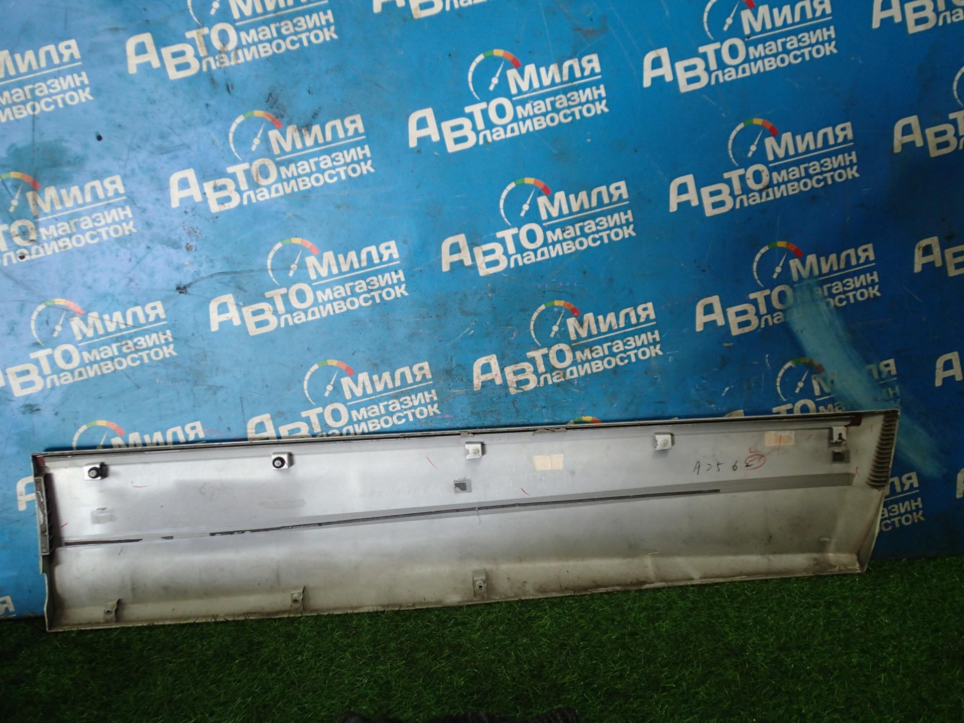 Накладка на дверь левая передняя NISSAN ELGRAND TE52, PE52, PNE52, TNE52 80871-1JB0A 3 ракурс