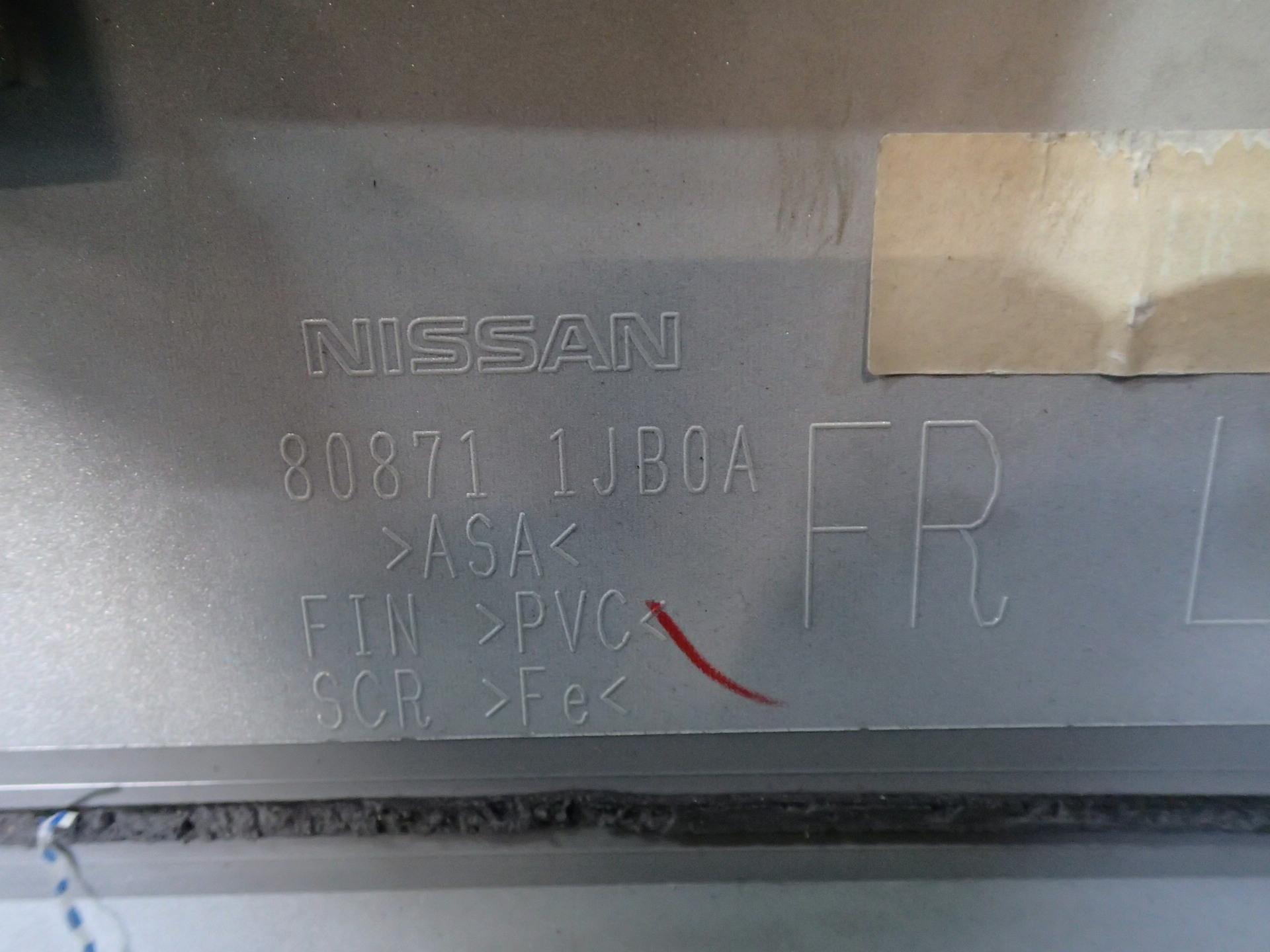 Накладка на дверь левая передняя NISSAN ELGRAND TE52, PE52, PNE52, TNE52 80871-1JB0A 4 ракурс