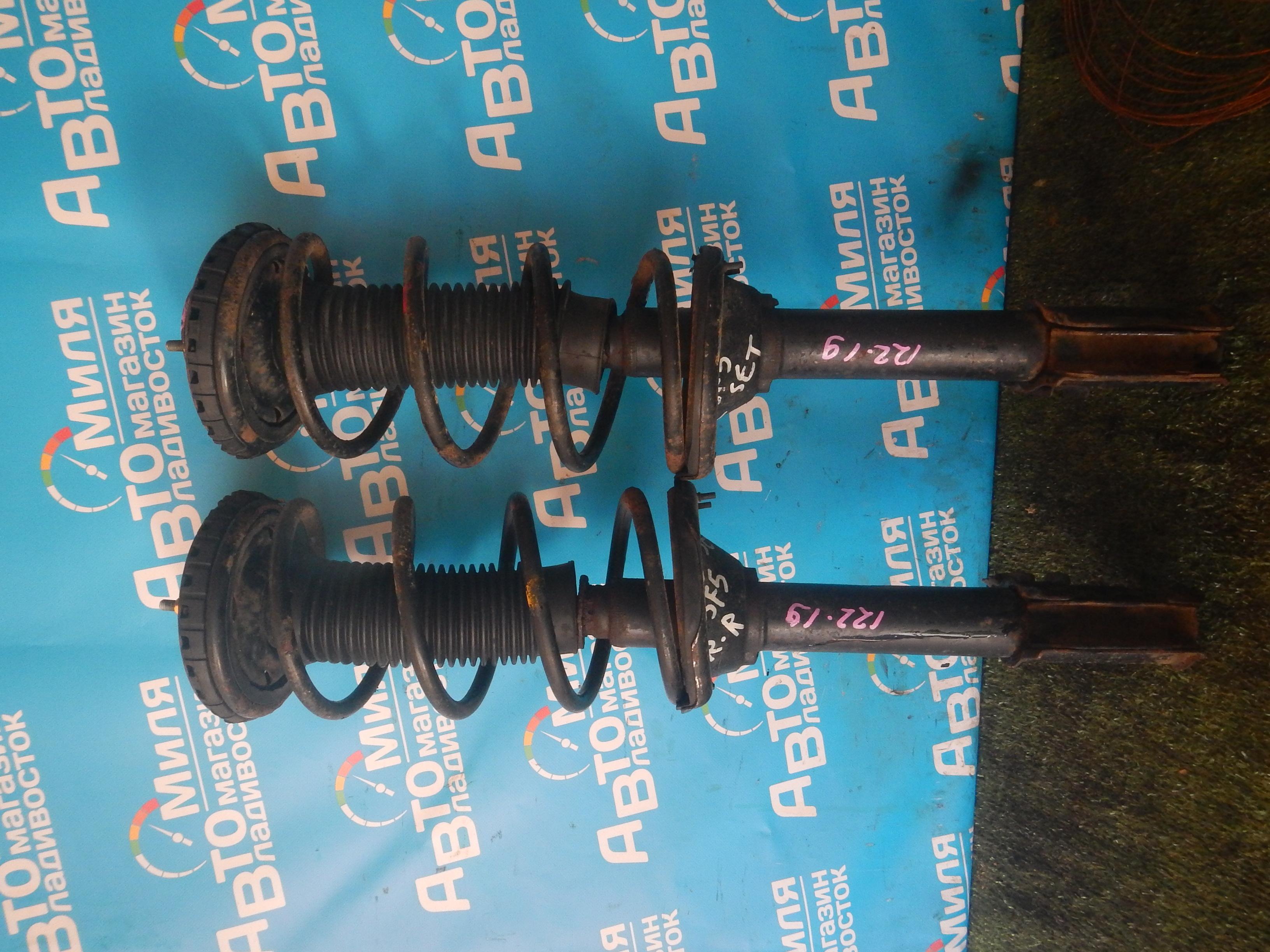 Стойка задняя SUBARU FORESTER SF5, SF9 EJ20 1 ракурс Стойка задняя SUBARU FORESTER SF5, SF9 EJ20 1 ракурс