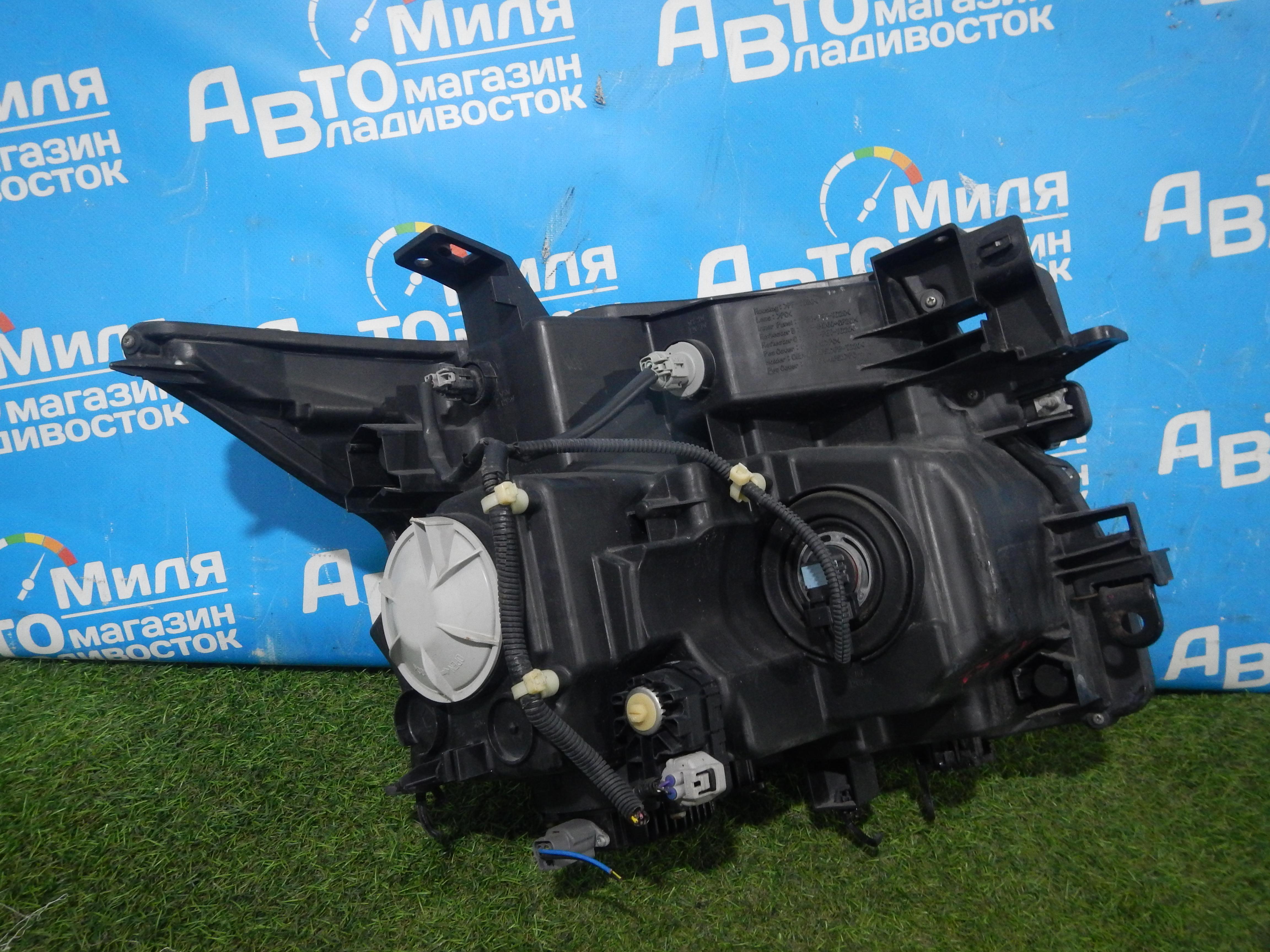 Фара левая NISSAN ELGRAND TE52, PE52, PNE52, TNE52 100-23008, XENON 2 ракурс