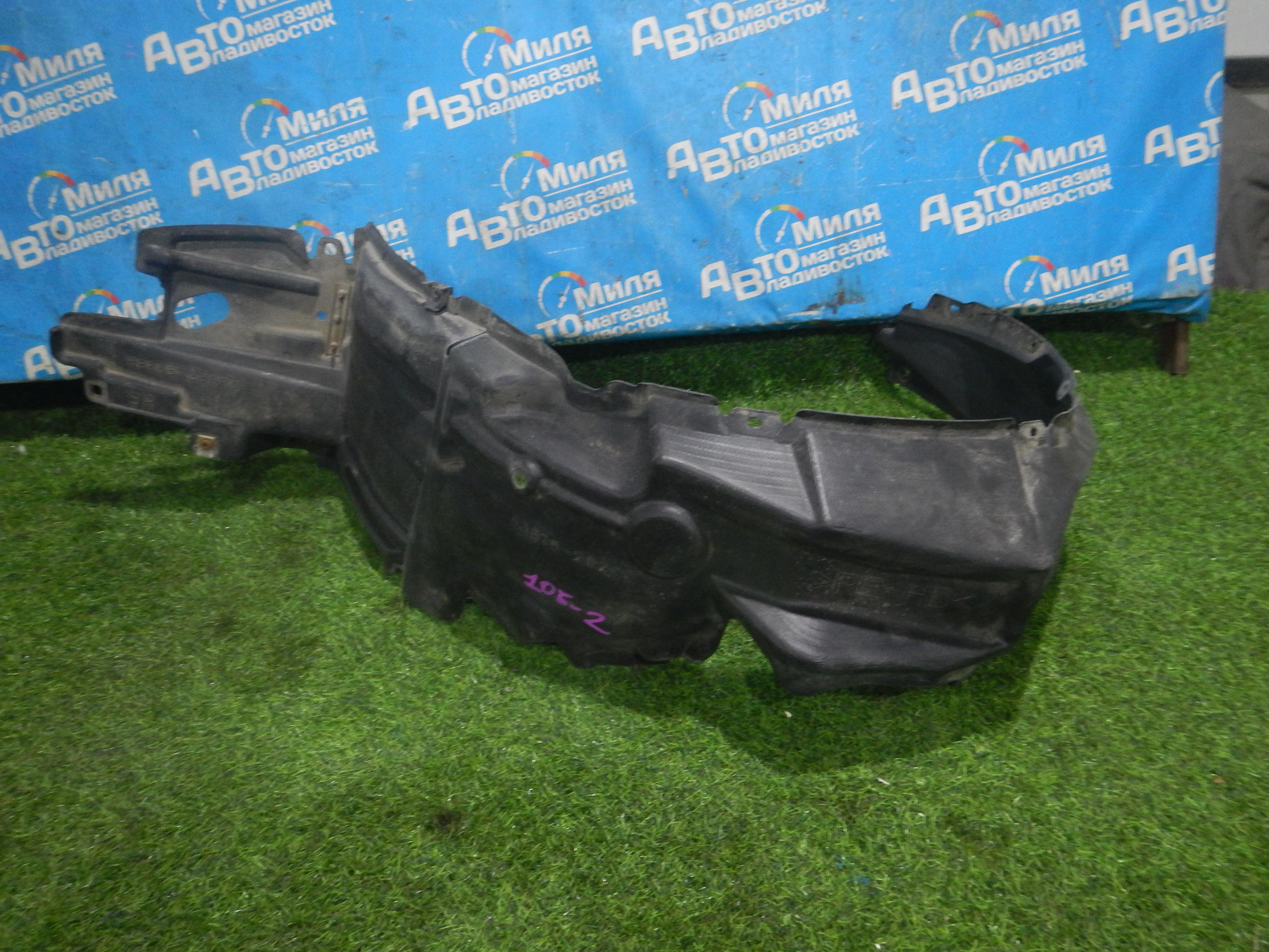 Подкрылок правый передний  TOYOTA NOAH ZRR70G, ZRR70W, ZRR75G, ZRR75W ,53875-28200 ,53875-28200 1 ракурс