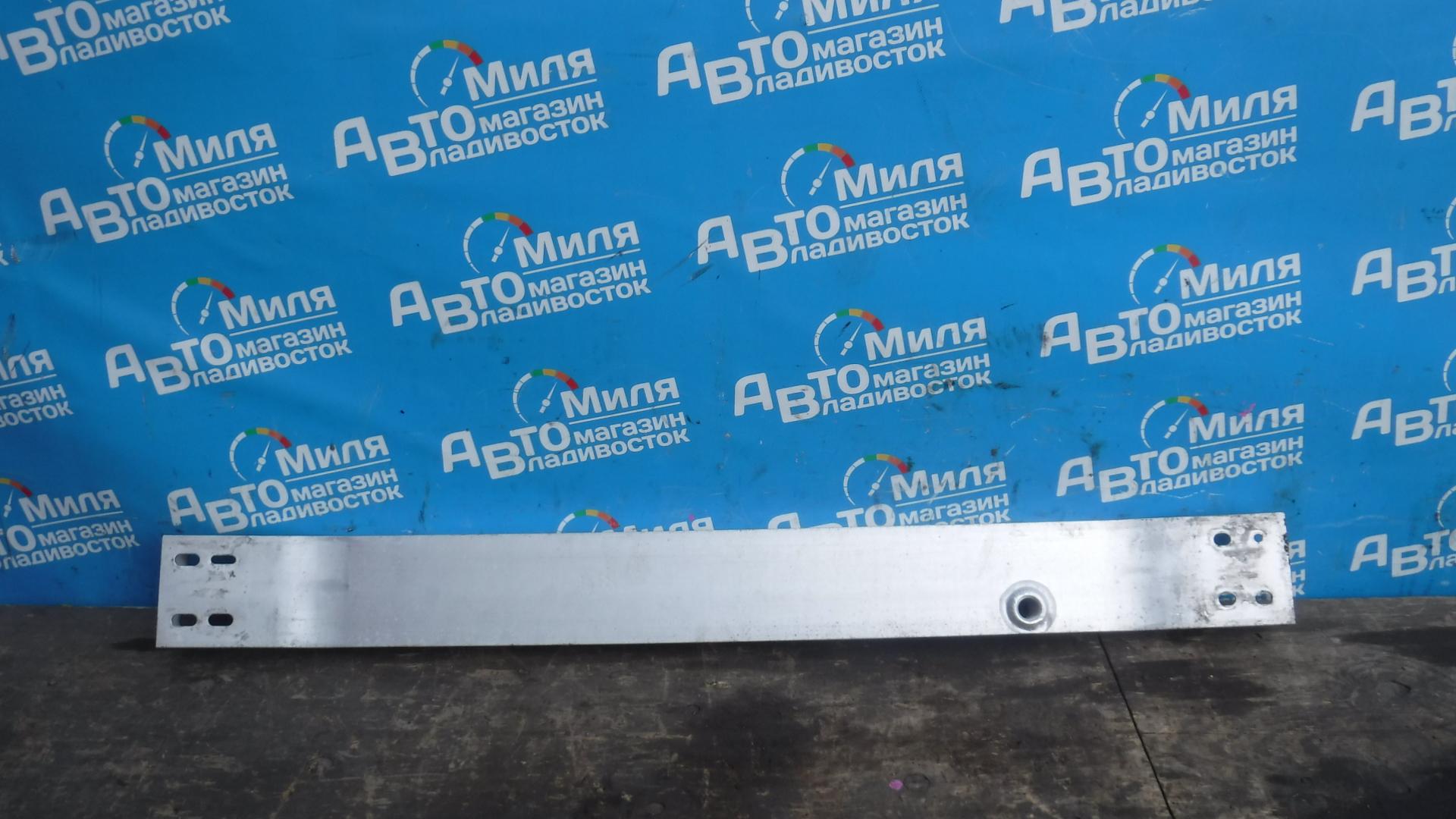 Жесткость бампера передняя NISSAN ELGRAND TE52, PE52, PNE52, TNE52 4 ракурс