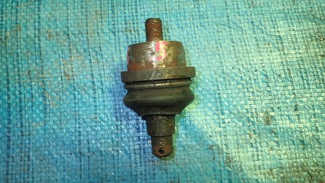 Шаровая опора передняя нижняя  MITSUBISHI CANTER FB508B - ,- ,- 1 ракурс